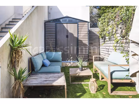 appartement t2 de 50 m2 avec exterieur et place de parking