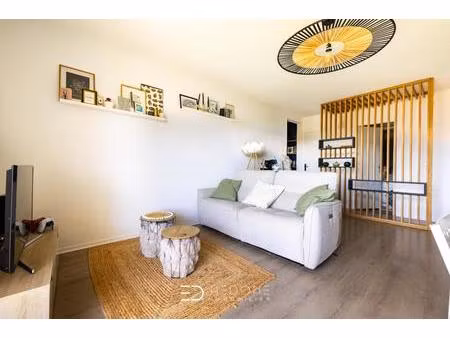 appartement t3 – 71m² – balcon et parking