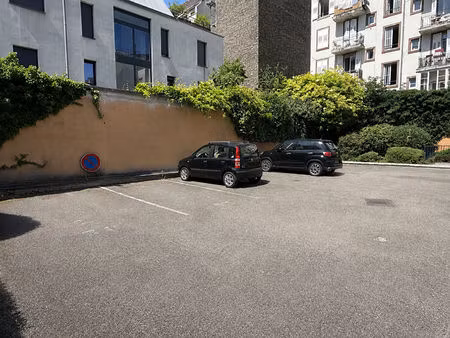 parking extérieur - 17 rue de molsheim