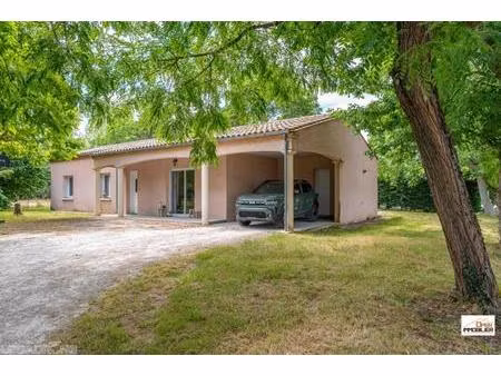 maison de plain pied avec jardin