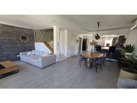 maison de village de 117 m² à les arcs