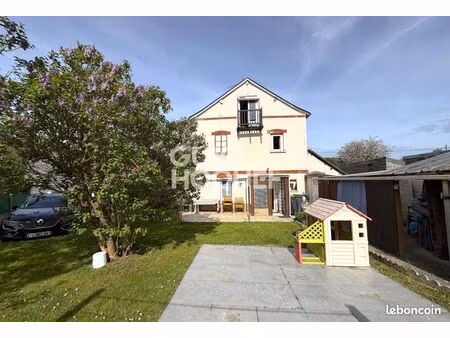 maison 5 pièces 139 m²