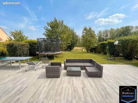 pavillon 7 pièces 121 m²