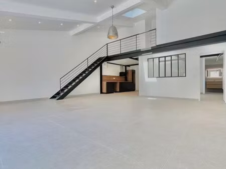 très beau loft