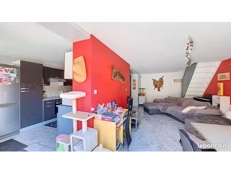 maison de village 4 pièces 76 m²
