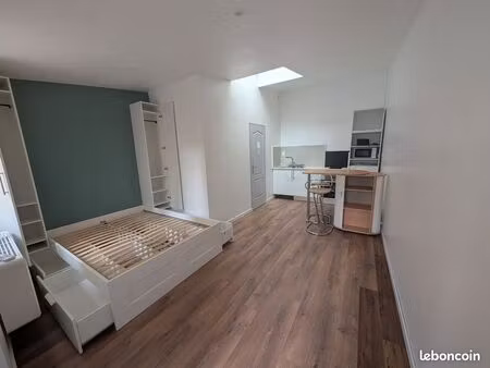 studio meublé réfai à neuf – esprit