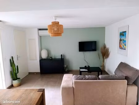 location t3 meuble septembre/juin