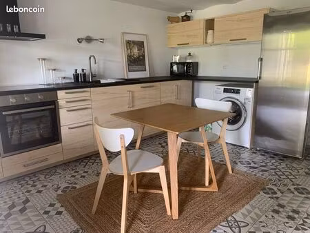 beau f2bis appartement meublé équipé neuf