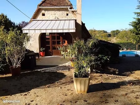 studio meublé à louer