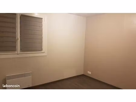 studio non meublé