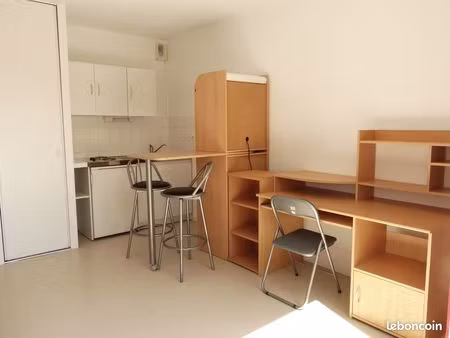 studio pour etudiant 25 m2