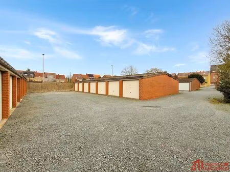 garage à louer à rue du patronage 35+ enghien (vbe35532)