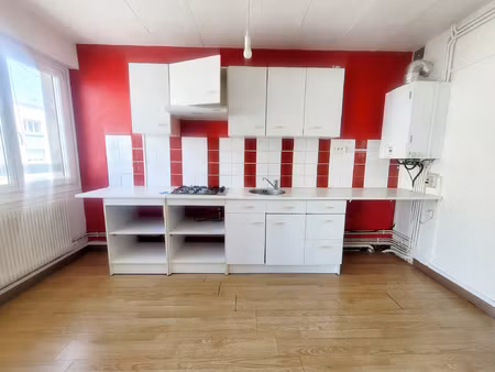 appartement dernier étage à louer à boulogne-sur-mer (62)