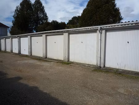 poitiers - proche leclerc - garage