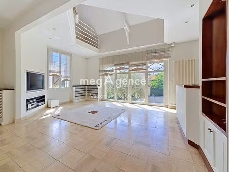 maison 200 m²- quartier répuplique