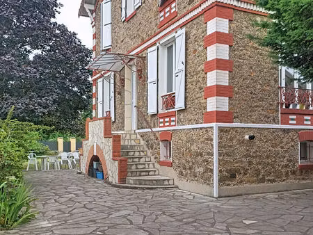 maison neuilly plaisance 6 pièce(s) 120 m2
