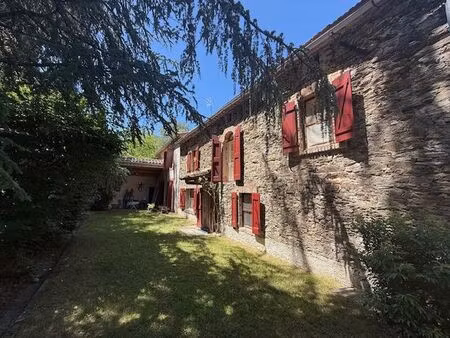 maison en pierre - 164m ²