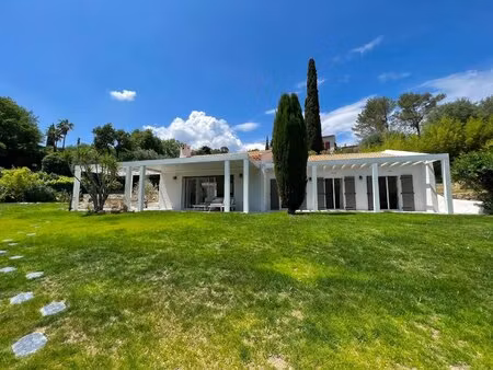 le rouret - villa 6 pièces avec piscine et jardin