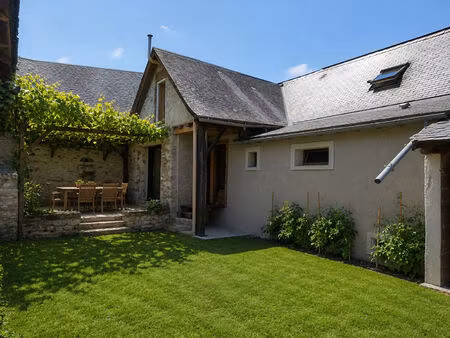 a vendre maison dans le village d'audressein