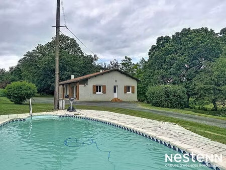 a vendre maison mirande 141 m2 avec terrain arboré et cloturé et garage et piscine