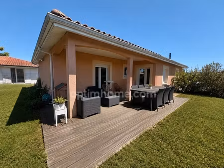 maison de plain-pied 92 m² – 3 chambres  suite parentale  jardin et terrasse à saint-laure