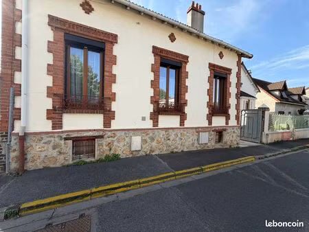 maison de ville centre pierrelaye