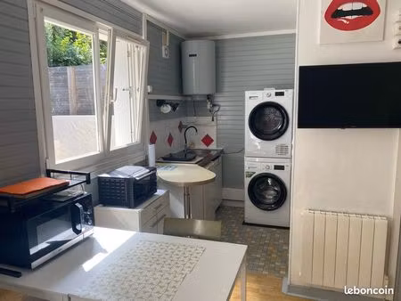 studio meublé quimper 23m2 + terrasse 10 m2 avec lave linge   sèche linge et internet wifi