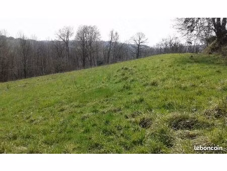 terrain constructible 1500m² – vue imprenable – prêt à bâtir – figeac 15min