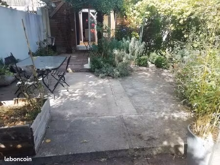 studio meuble etudiant toutes charges comprises avec jardin