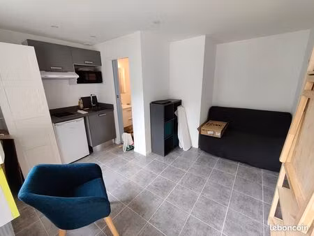 studio meublé