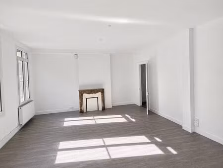 appartement lumineux 56 m² rénové  centre-ville de dieppe