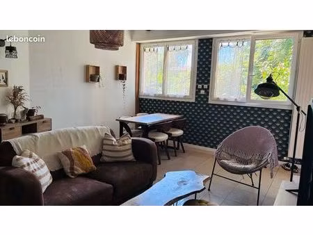 appartement 50 m² avec jardin privatif