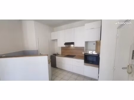 t2 quartier talensac nantes 44000