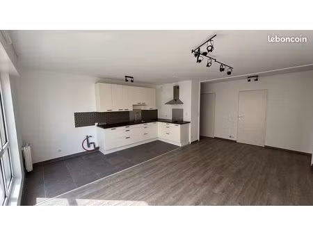 t3 lumineux avec balcon et parking boxé– quartier saint-félix (ruelle du mont goguet)