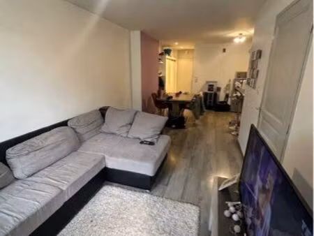 appartement t2 meublé 45m² ; garage  balcon  proche gare