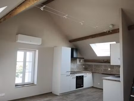 à louer – grand t2+ entièrement neuf et très lumineux – centre-ville de gouzon