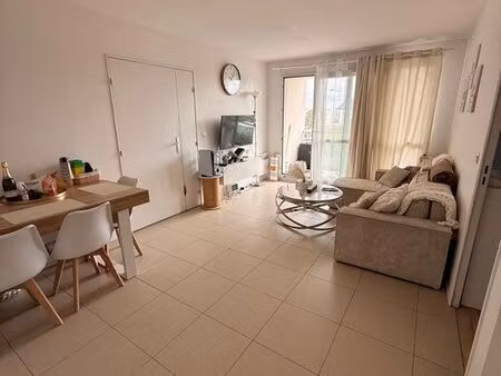cergy le haut - appartement f2 situé à proximité du rer a