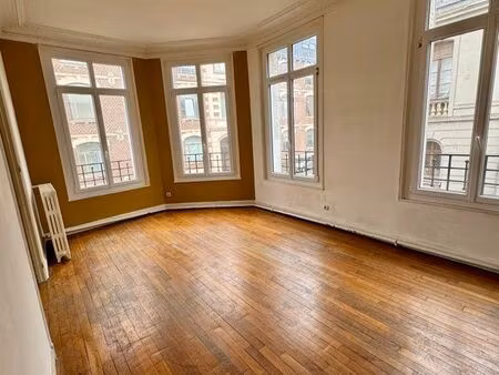 appartement 5 pièces 111 m2 très lumineux hyper centre-ville