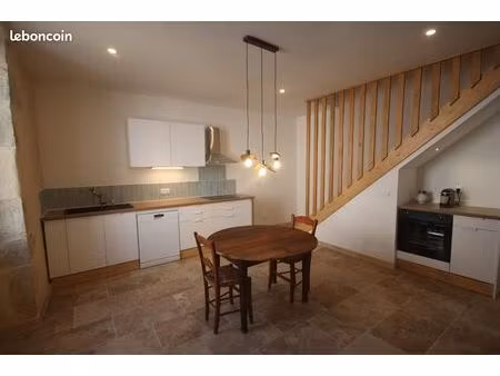 maison à louer 98 m2