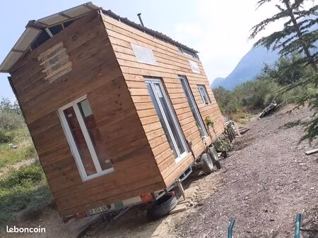 recherche petit bout de terrain pour tiny house