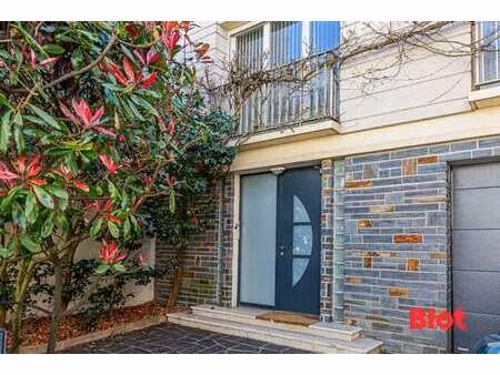 vente maison à nantes saint-donatien (44000) : à vendre / 180m² nantes saint-donatien