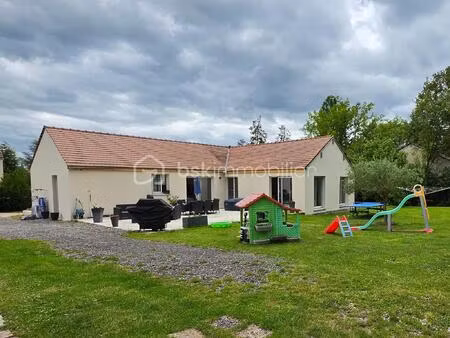 maison traditionnelle de 137 m² à pommeuse