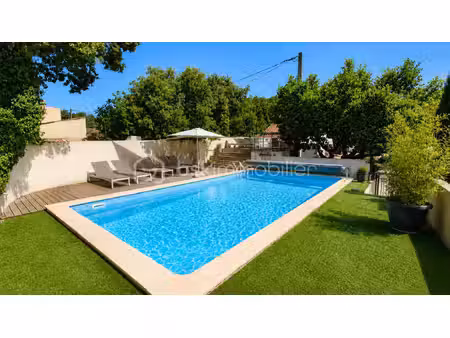 maison de 240 m² à neoules