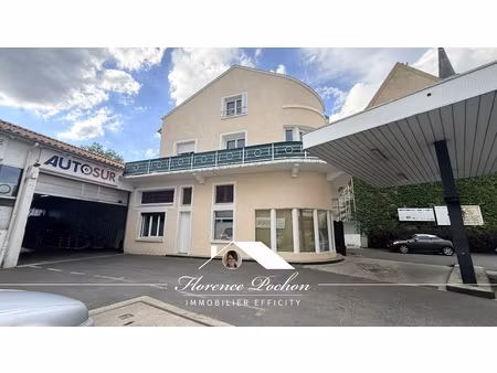maison 7 pièces - 158 m²