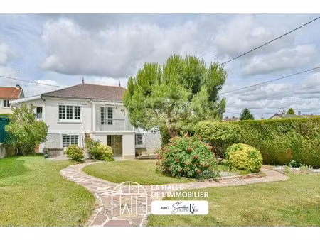 maison 7 pièces - 150 m²