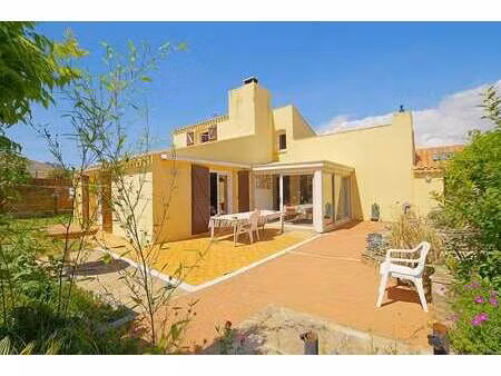 vente maison aux sables-d'olonne (85100) : à vendre / 184m² les sables-d'olonne