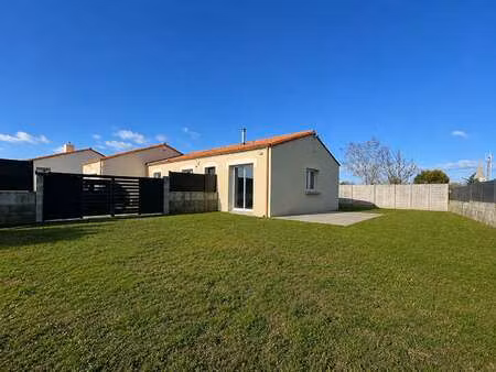 vente maison à saint-philbert-de-bouaine (85660) : à vendre / 97m² saint-philbert-de-bouai