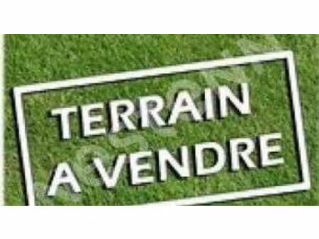 vente terrain à andard (49800) : à vendre / 339m² andard