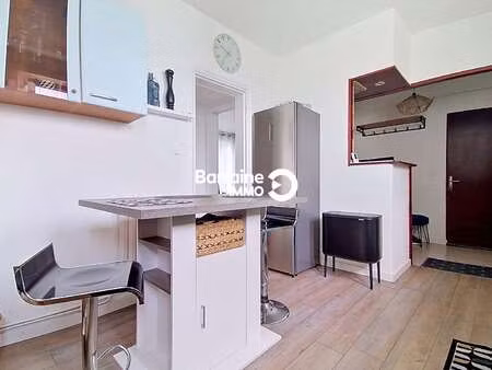 location appartement 3 pièces meublé à lorient (56100) : à louer 3 pièces meublé / 65m² lo