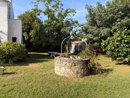vente maison à noirmoutier-en-l'île (85330) : à vendre / 159m² noirmoutier-en-l'île